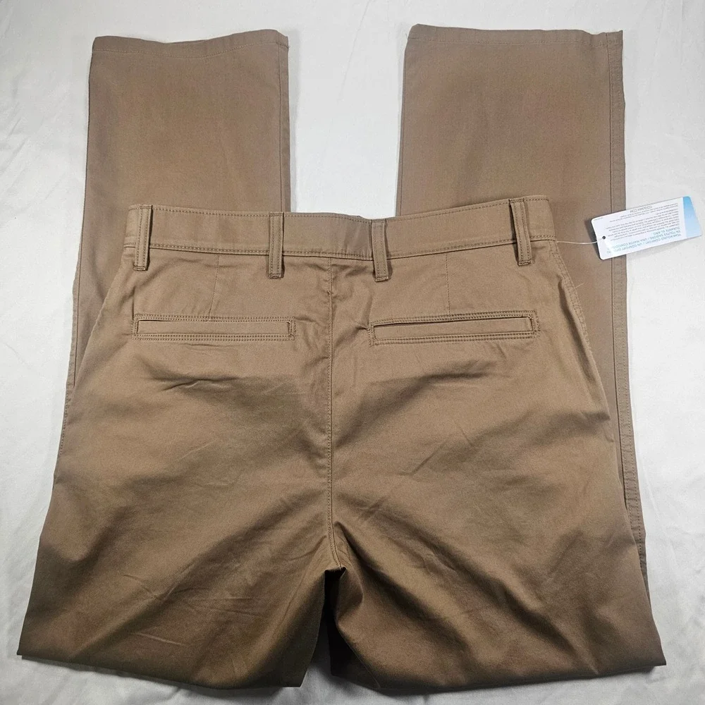 Roundtree & Yorke 30x30 Brown Coolmax Straight Leg Flat Front Chino Pants 1600